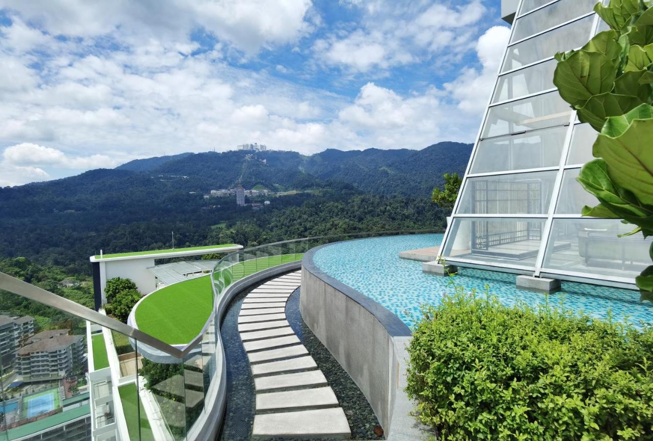 Windmill Upon Hills Luxurious Sky Villa 360 Sky Pool Heated Pool Mountainous Genting View Genting Highland By Heritage Genting Highlands Buitenkant foto