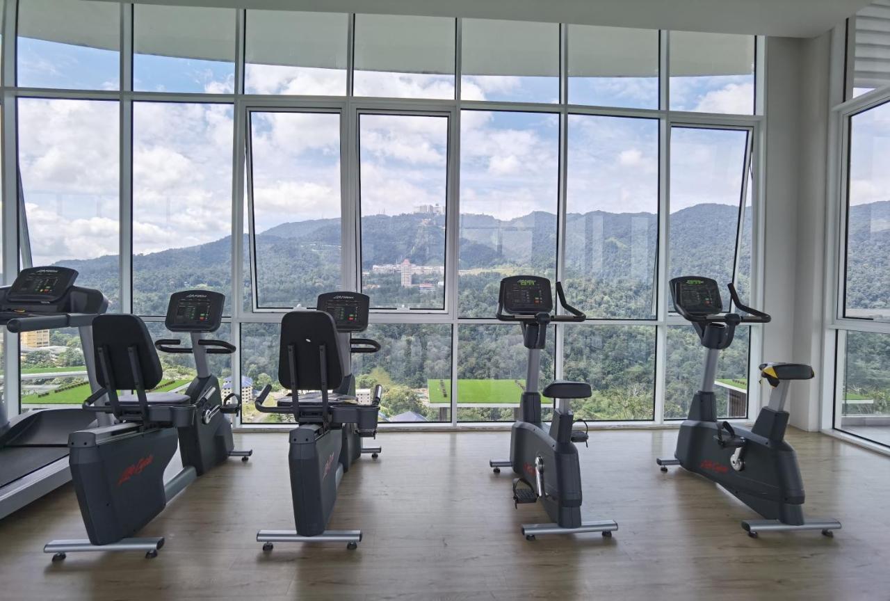 Windmill Upon Hills Luxurious Sky Villa 360 Sky Pool Heated Pool Mountainous Genting View Genting Highland By Heritage Genting Highlands Buitenkant foto